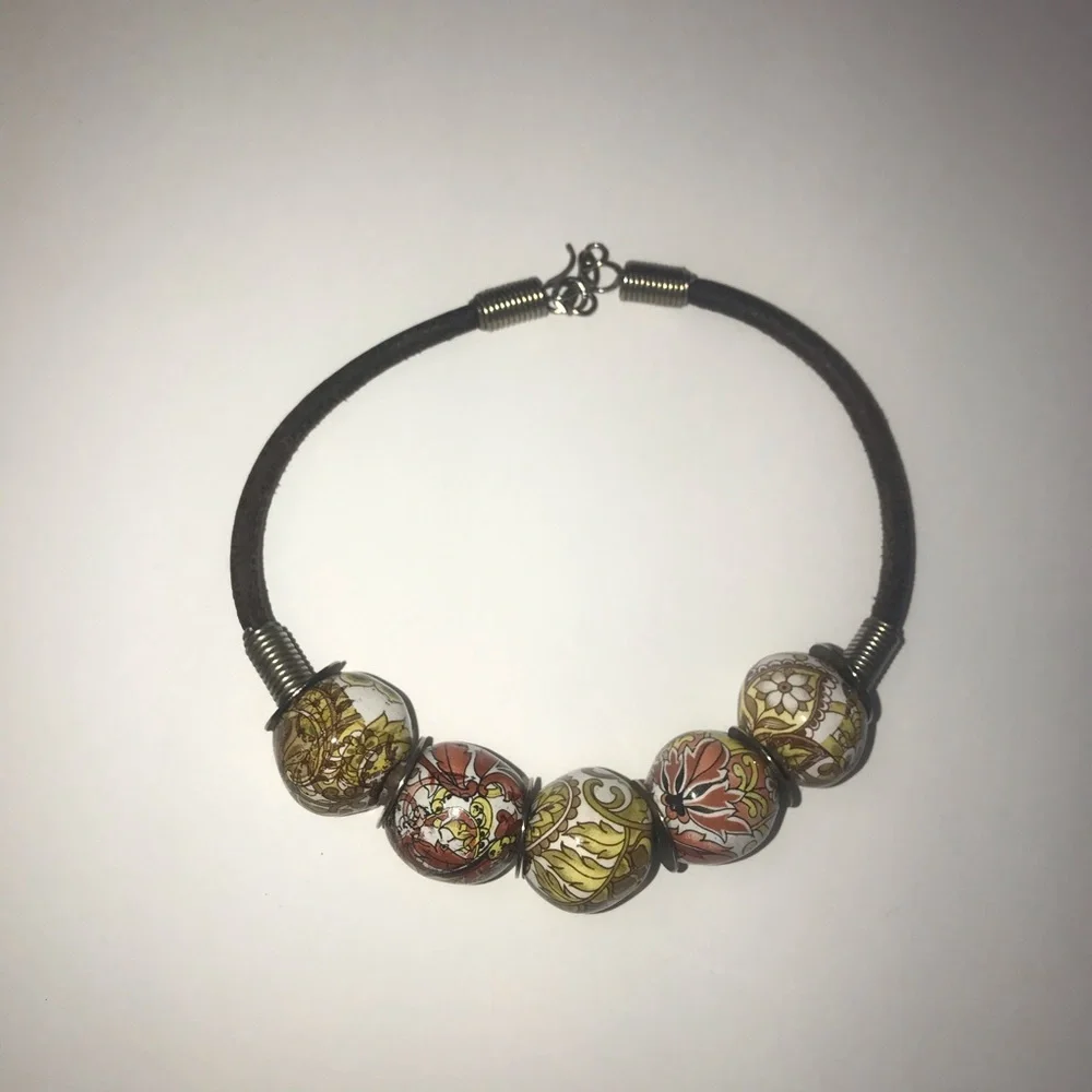Choker large Venetian hand made beads vintage seventies colors cool on your neck